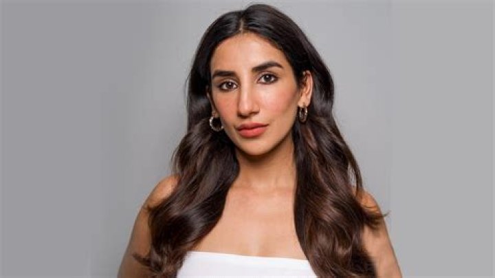 Parul Gulati Net Worth, Age, Height, Bio, Birthday, Wiki!