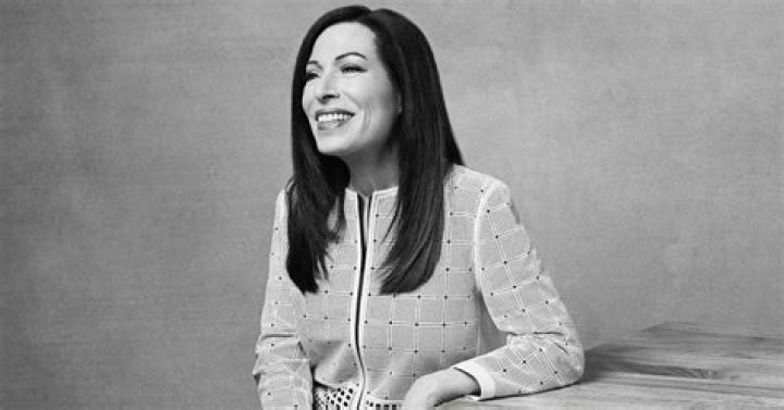 Paula Begoun Net Worth, Age, Height, Bio, Birthday, Wiki!