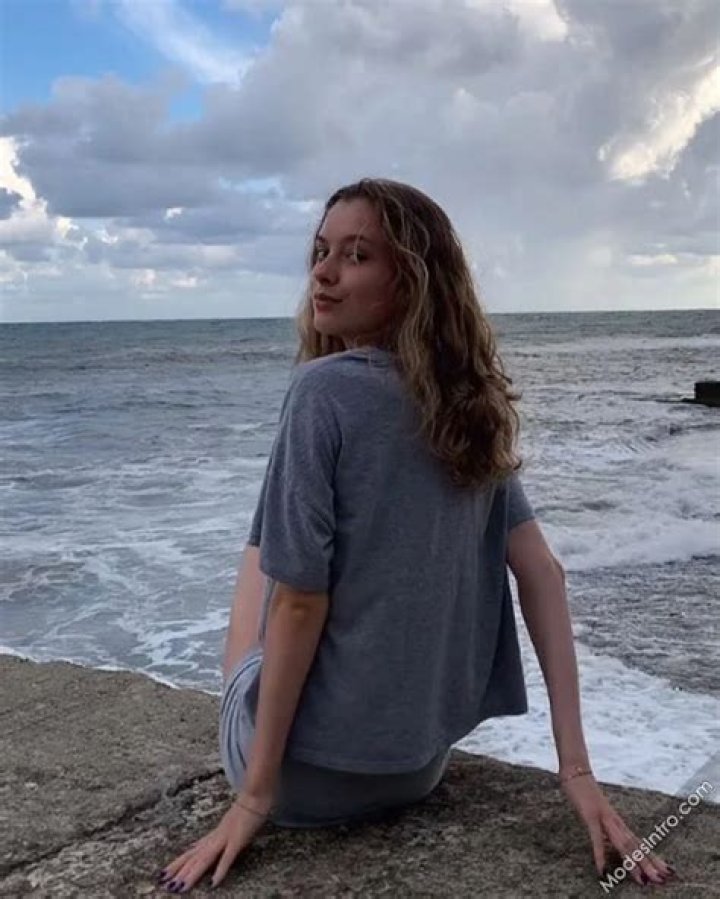 Paulina Karpenko - Net Worth, Age, Height, Birthday, Bio, Wiki!