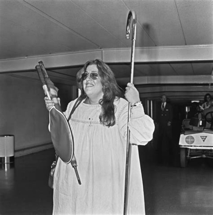 Peggy Cass Net Worth, Age, Height, Bio, Birthday, Wiki!
