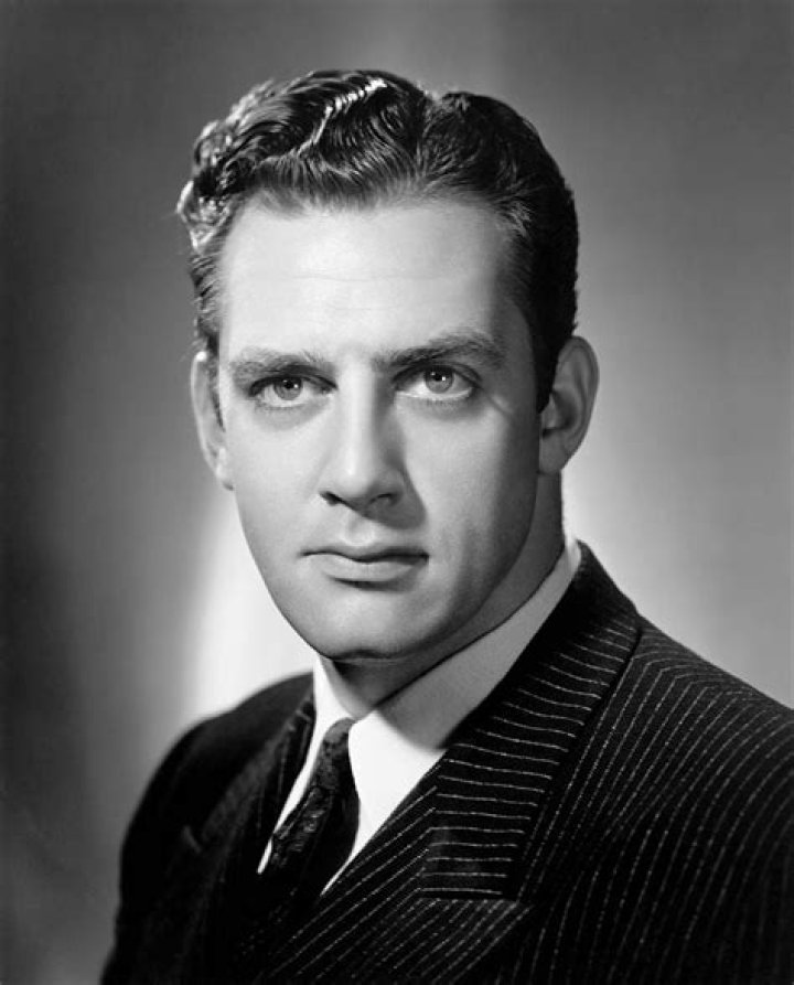 Raymond Burr Net Worth, Age, Height, Bio, Birthday, Wiki!