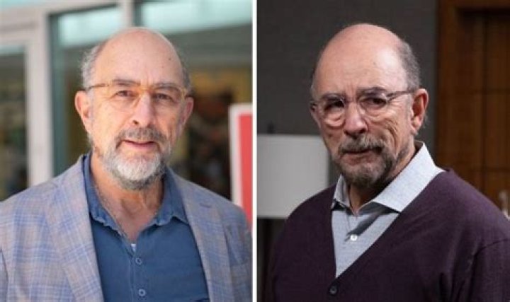 Richard Schiff - Net Worth, Age, Height, Birthday, Bio, Wiki!