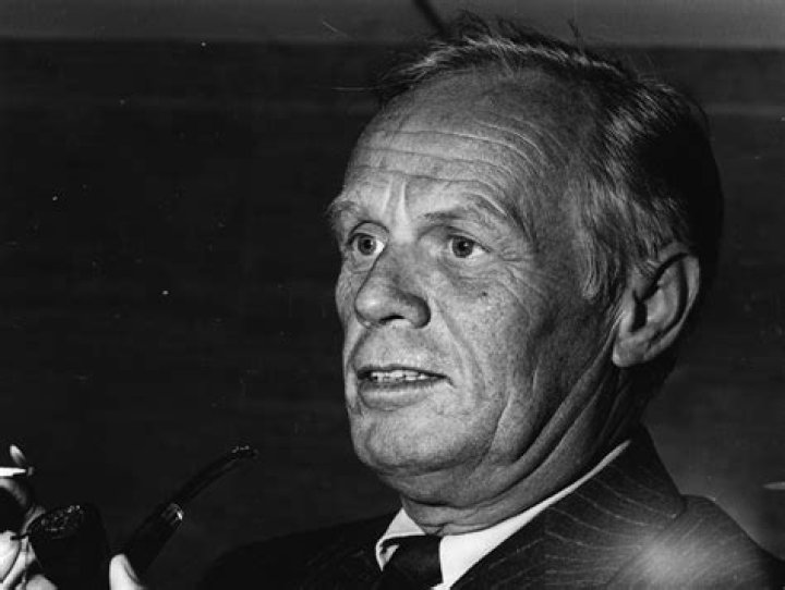 Richard Widmark Net Worth, Age, Height, Bio, Birthday, Wiki!