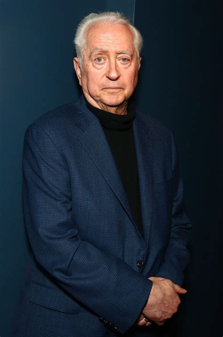 Robert Downey Sr. Net Worth, Age, Height, Bio, Birthday, Wiki!