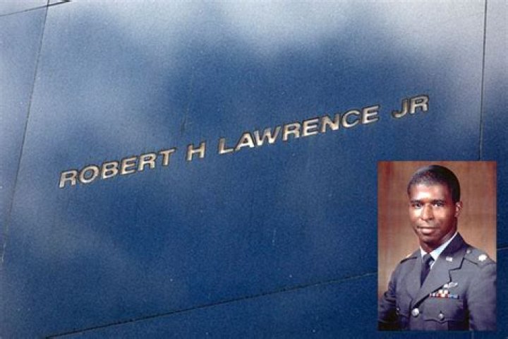 Robert Henry Lawrence Jr. Net Worth, Age, Height, Bio, Birthday, Wiki!