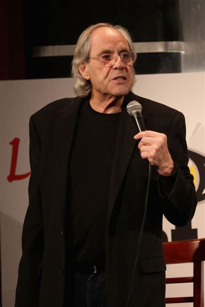 Robert Klein Net Worth, Age, Height, Bio, Birthday, Wiki!
