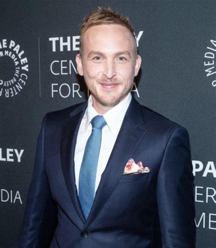 Robin Lord Taylor Net Worth, Age, Height, Bio, Birthday, Wiki!