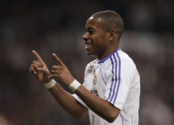 Robinho Net Worth, Age, Height, Bio, Birthday, Wiki!