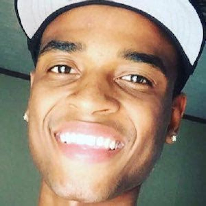 Romelo Thomas - Net Worth, Age, Height, Birthday, Bio, Wiki!