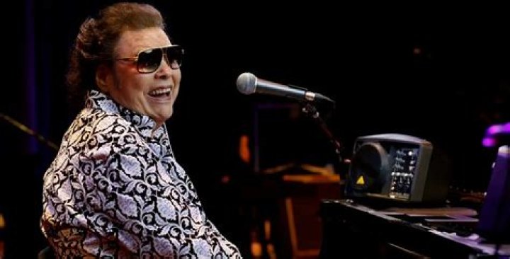 Ronnie Milsap Net Worth, Age, Height, Bio, Birthday, Wiki!