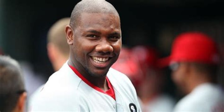 Ryan Howard - Net Worth, Age, Height, Birthday, Bio, Wiki!