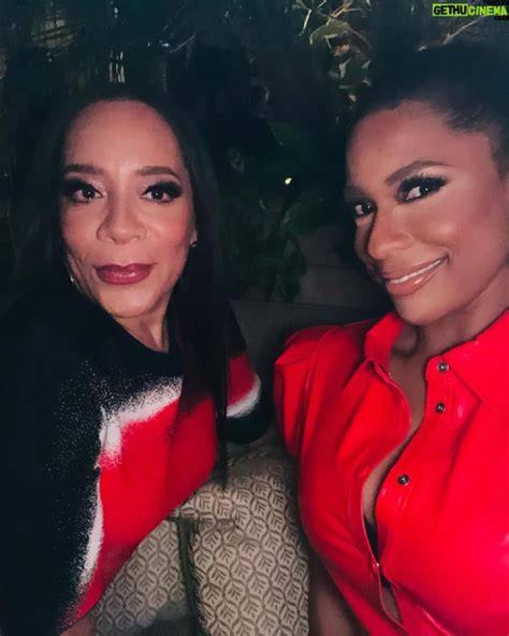 Selenis Leyva Net Worth, Age, Height, Bio, Birthday, Wiki!