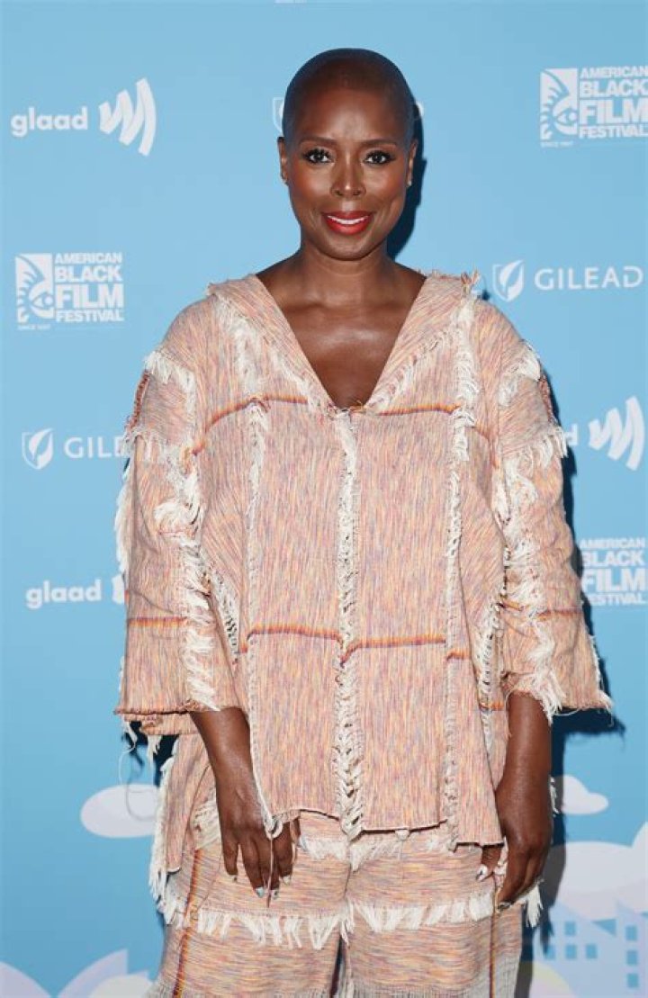 Sidra Smith Net Worth, Age, Height, Bio, Birthday, Wiki!