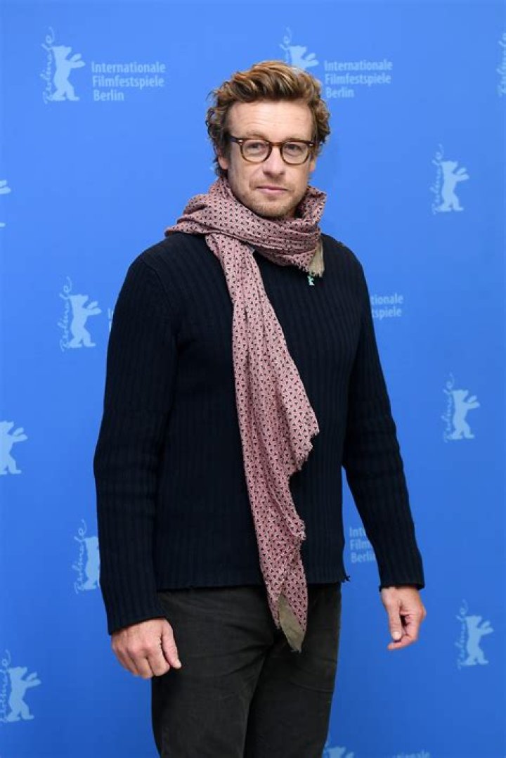 Simon Baker Net Worth, Age, Height, Bio, Birthday, Wiki!