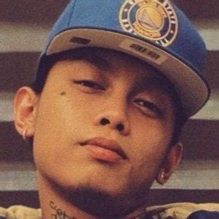 Skusta Clee Net Worth, Age, Height, Bio, Birthday, Wiki!