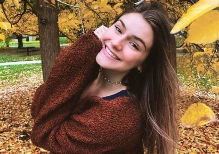 Skyla Lynne - Net Worth, Age, Height, Birthday, Bio, Wiki!