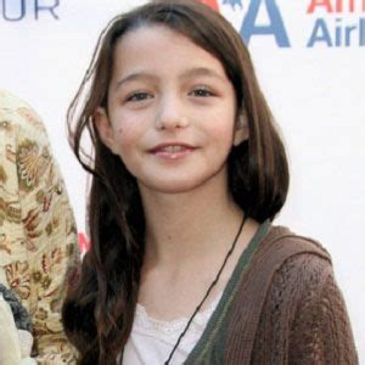 Sophie Nyweide Net Worth 2024, Age, Height, Bio, Birthday, Wiki!