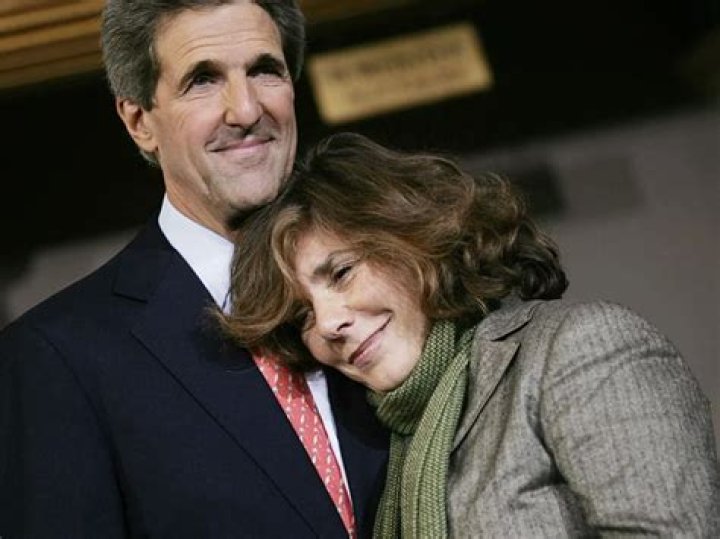 Teresa Heinz Net Worth 2024, Age, Height, Bio, Birthday, Wiki!