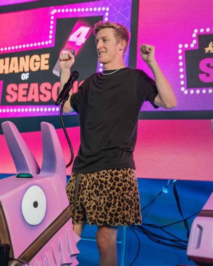 Tfue Net Worth, Age, Height, Bio, Birthday, Wiki!