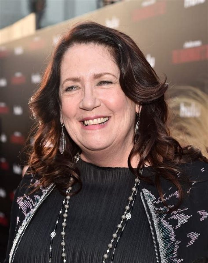 Tiffany Dowd Net Worth, Age, Height, Bio, Birthday, Wiki!