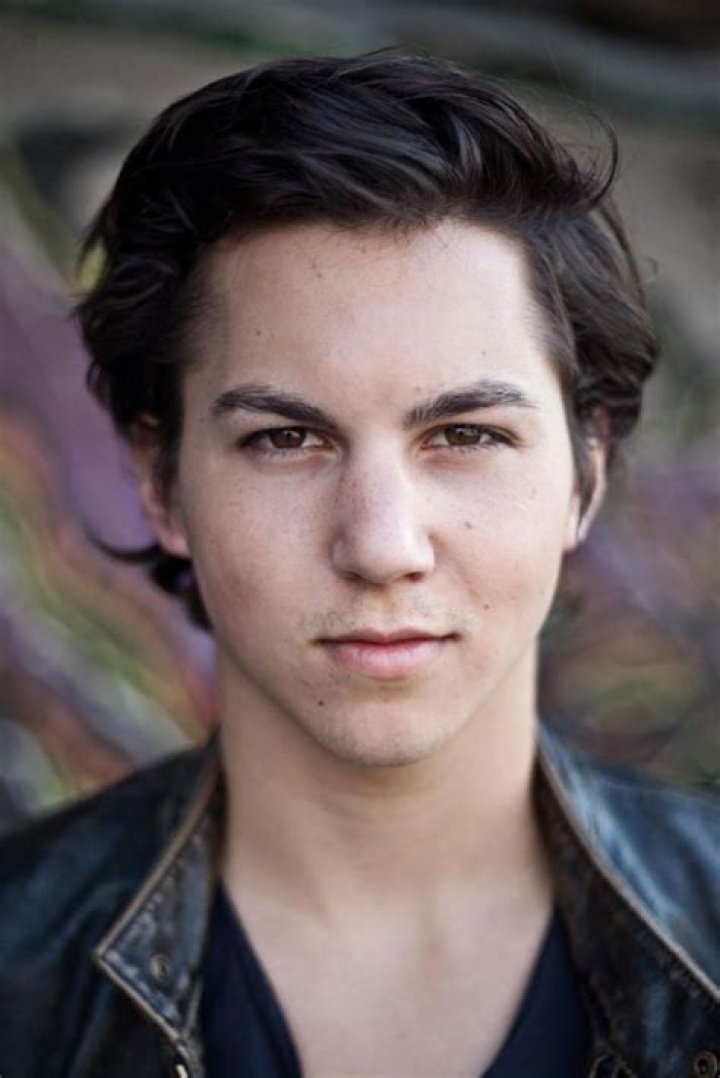 Tim Oliver Schultz - Net Worth, Age, Height, Birthday, Bio, Wiki!