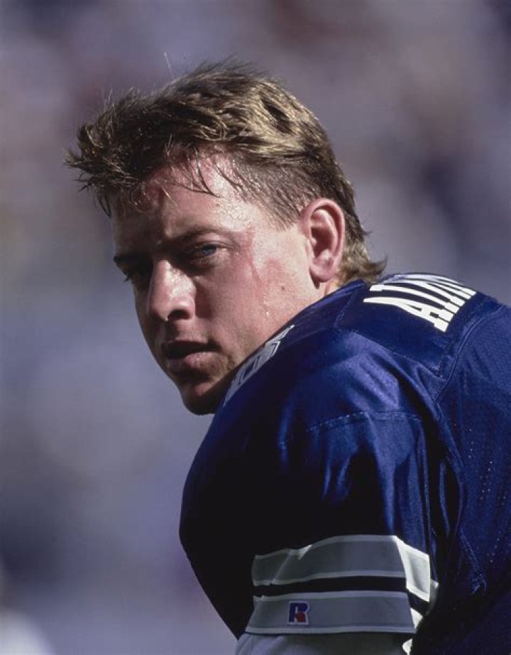 Troy Aikman Net Worth, Age, Height, Bio, Birthday, Wiki!