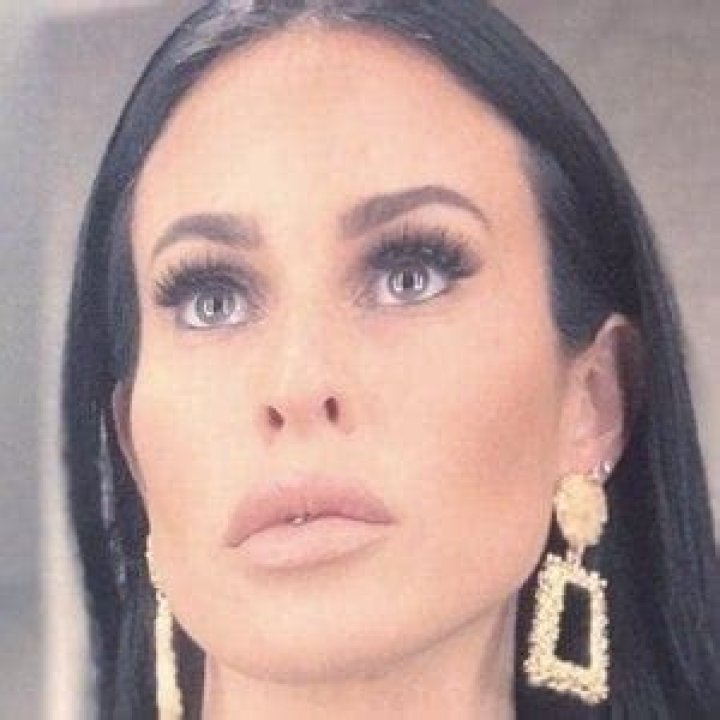 Vanessa Suárez Net Worth, Age, Height, Bio, Birthday, Wiki!