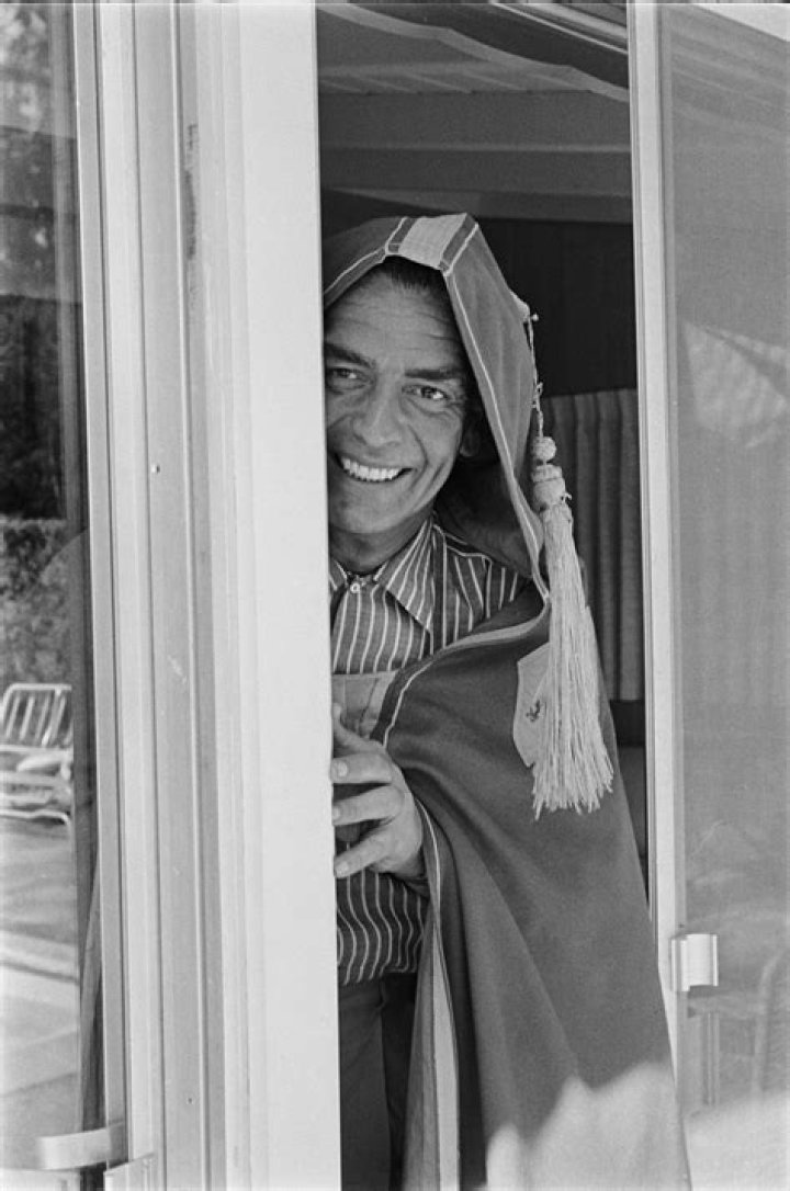 Victor Mature Net Worth, Age, Height, Bio, Birthday, Wiki!