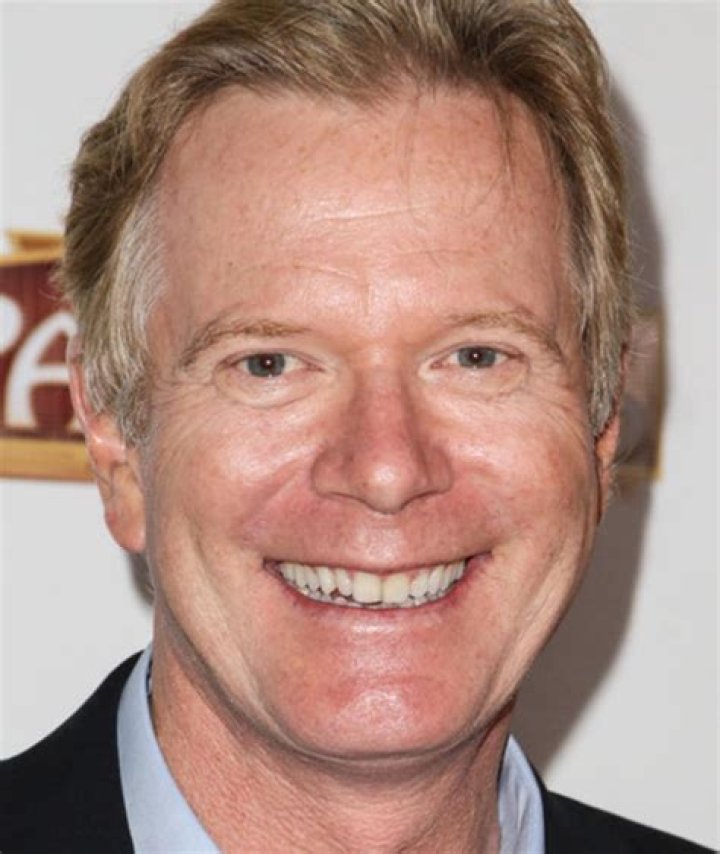 William R. Moses Net Worth, Age, Height, Bio, Birthday, Wiki!