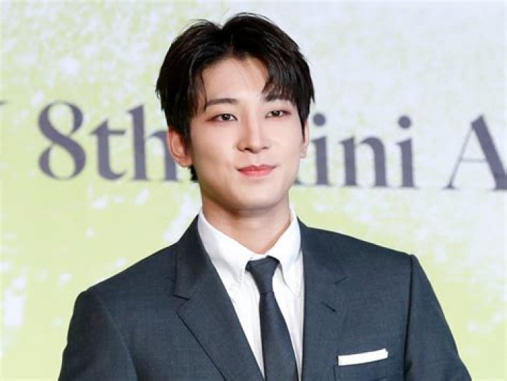 Wonwoo Net Worth, Age, Height, Bio, Birthday, Wiki!
